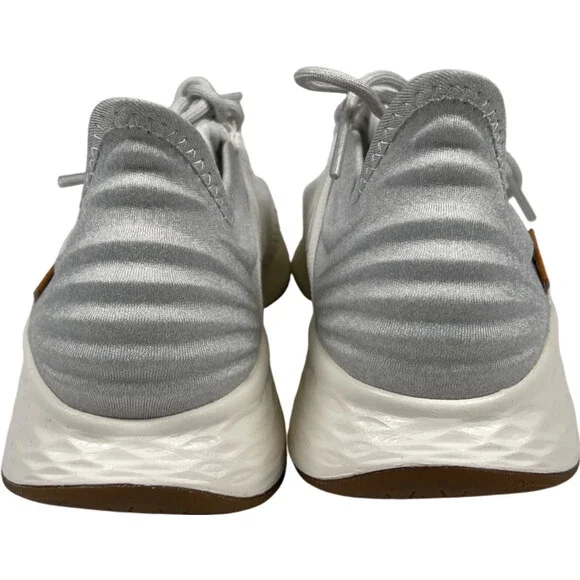 New Balance Women's Light Gray and White Athletic Running Shoes - Picture 4 of 8